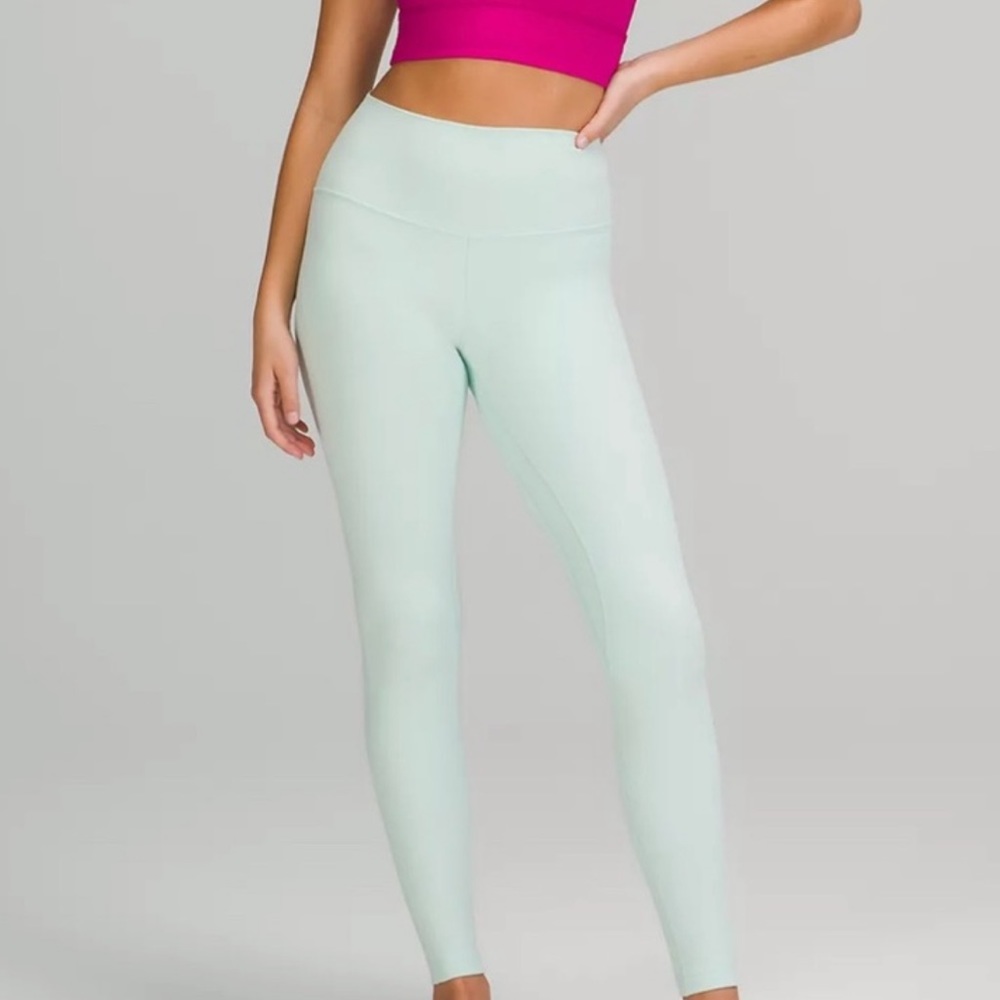 Lululemon Delicate Mint Align Leggings 28”